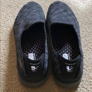 Sketchers slip on